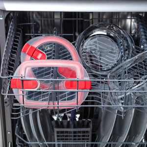 215ph00_cookandheat_rectangular-dish-with-lid_in-situation_hd27_2-2